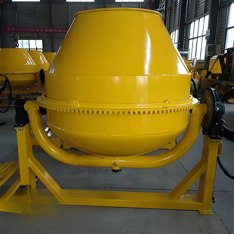 Small concrete mixer 200-500L  - Concrete Mixer Small avis et prix