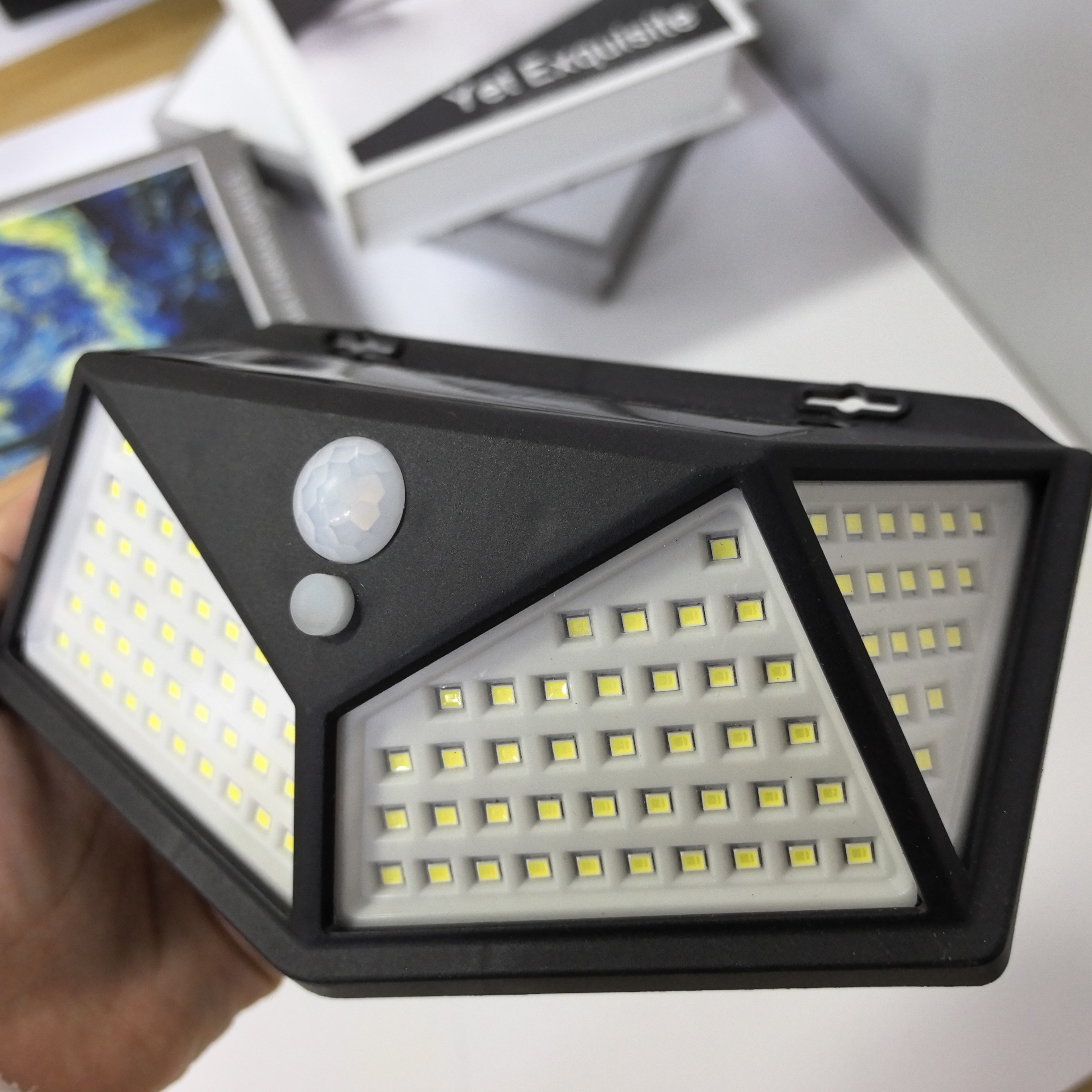 LED Solar Powered Outdoor Deco - Outdoor Power For Gazebo avis et prix